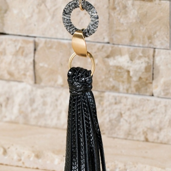 Faux Leather Tassel Necklace - Picture 4 of 7